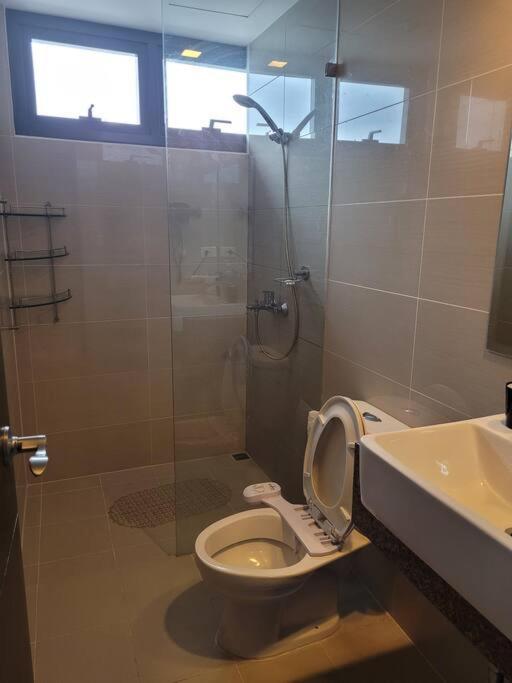 Apartment Cozy 1-bedroom With Stunning View *