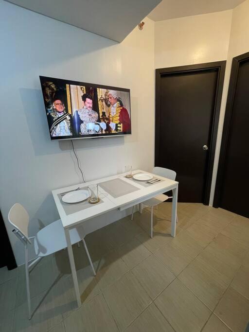 2-bedroom Unit Apartment *