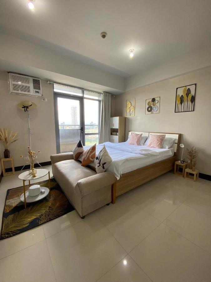 Manhattan Heights Tower D Aparthotel