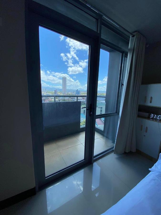 Aparthotel Manhattan Heights Tower D Manila