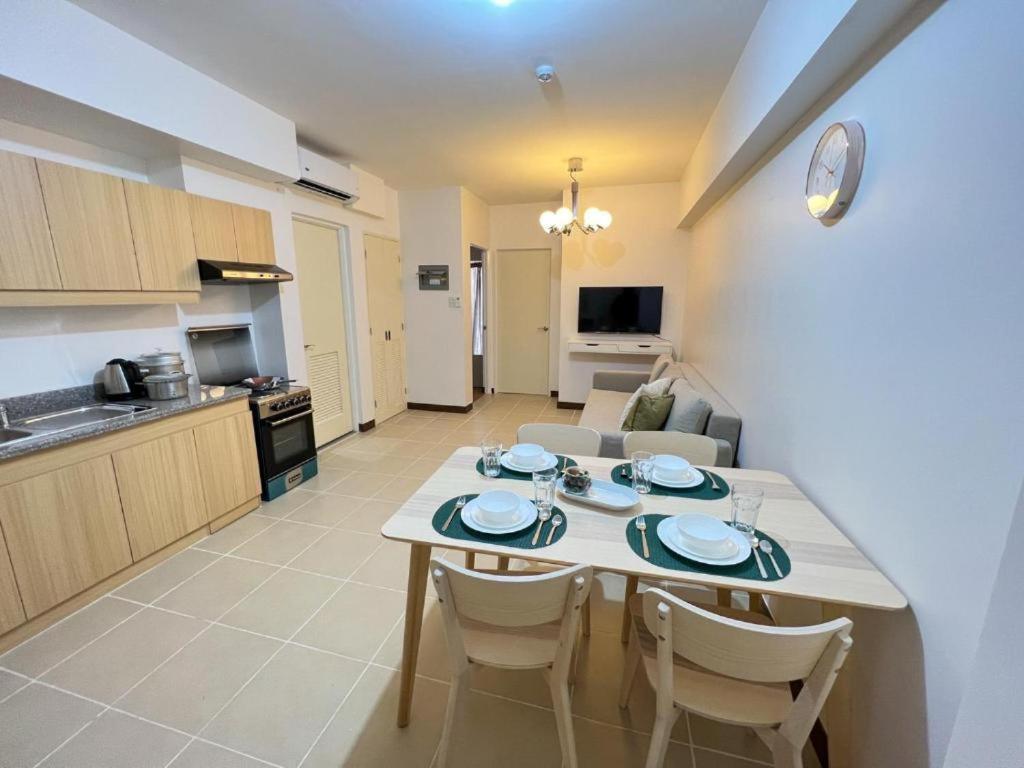 Infina Towers Affordable Staycation 8 Units-2 Br Apartment *