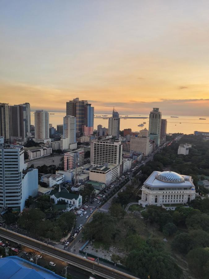 Juja's Place * Manila