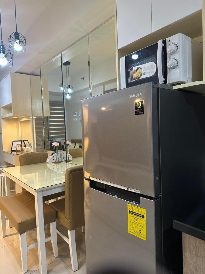 Mel And Rose Place In S Residences Tower 1 Moa Apartment Manila