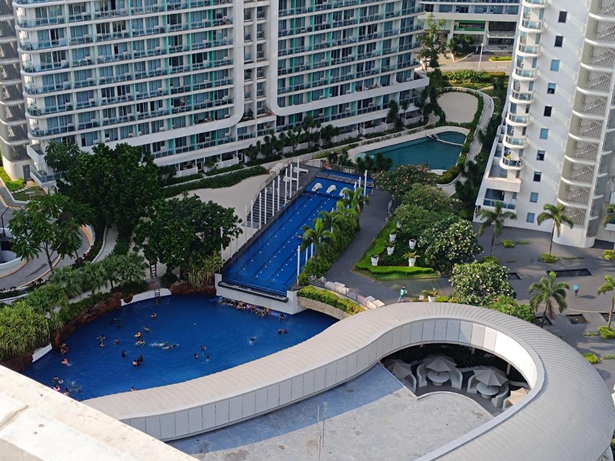 Azure Urban Hotel Manila