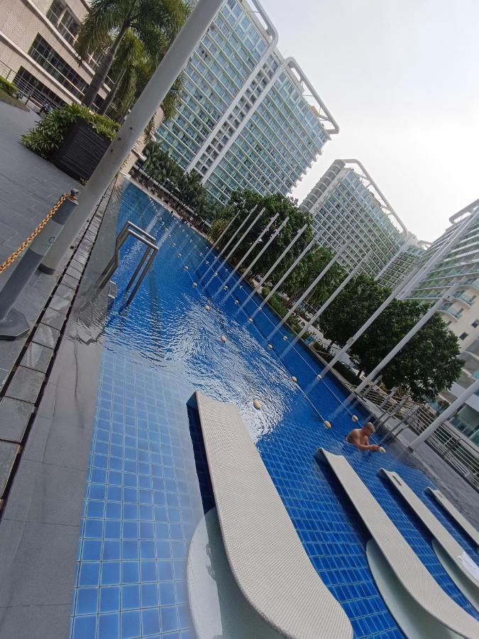 Azure Urban 5*