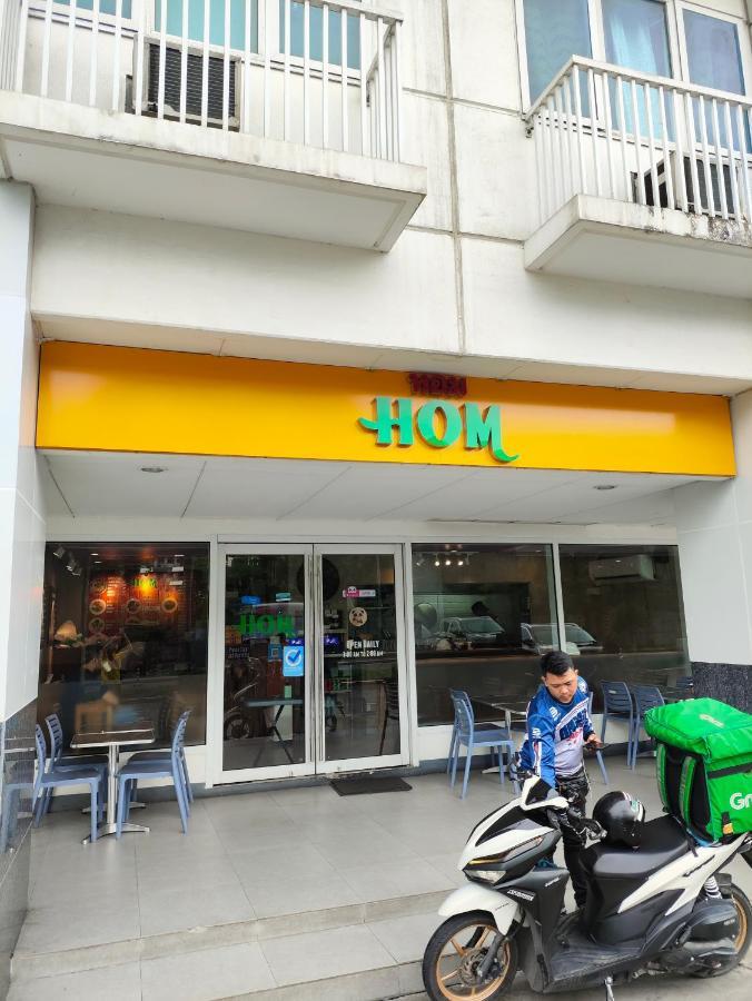 Apartment Sea Residences 5mins Walk To Sm Moa, Arena, Smx, 55