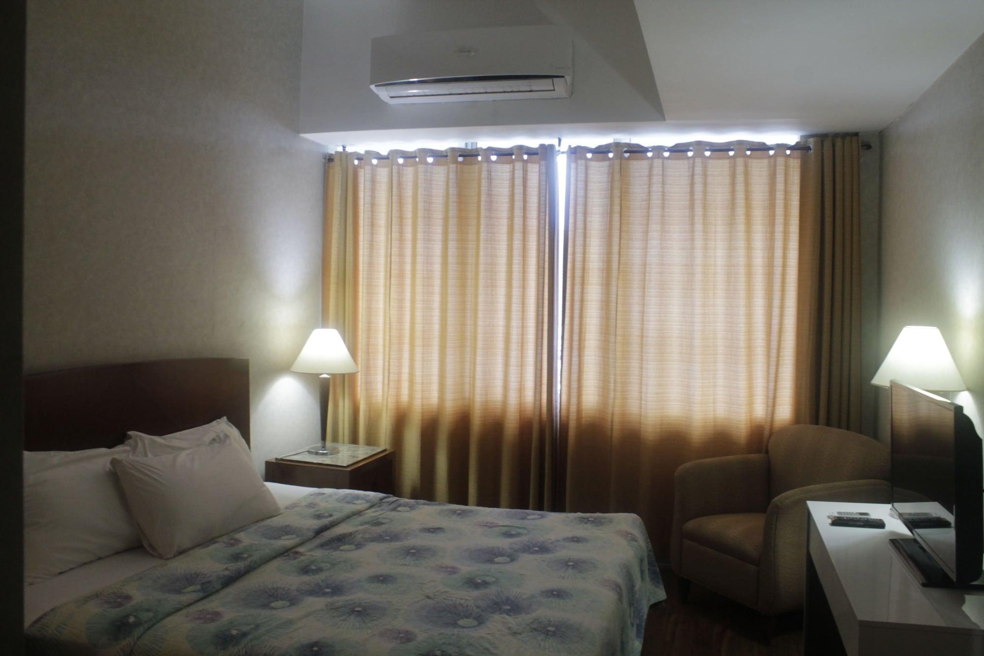 Pearl Manila
