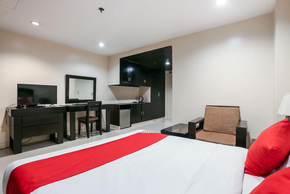 Hotel Paragon Tower