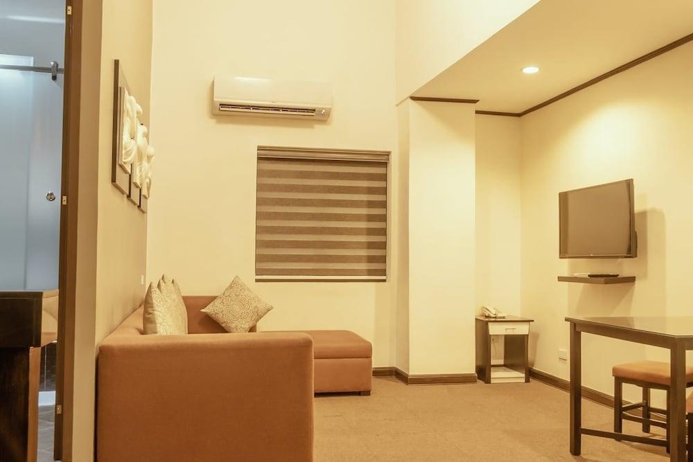 Casa Bocobo Hotel 2*