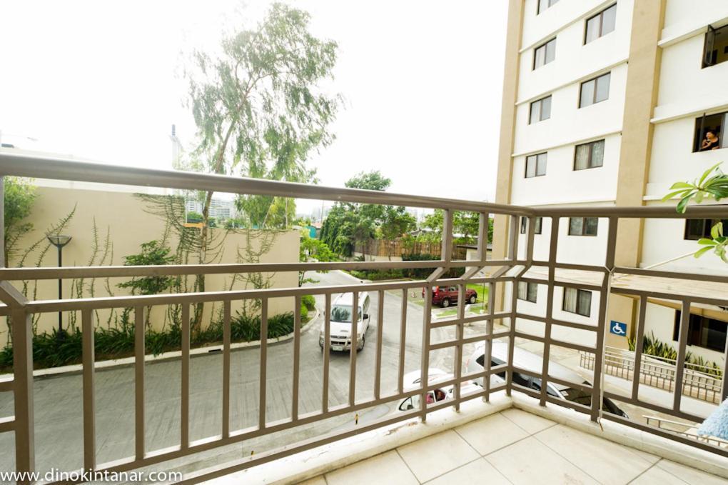 Apartment Cypress Towers Condominium