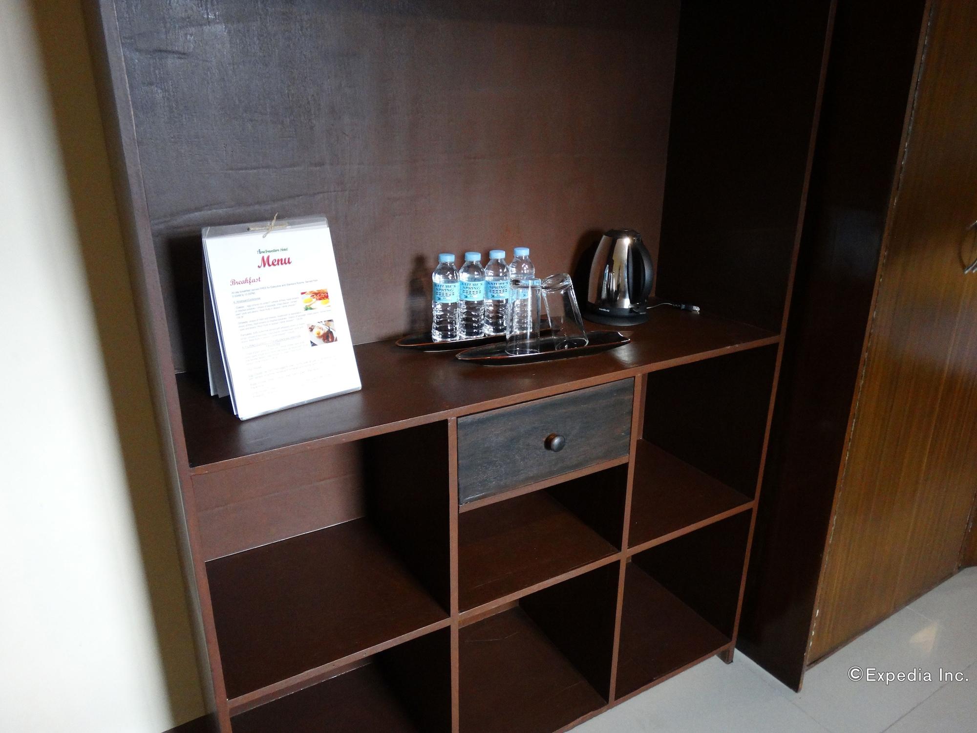 Time Travellers Hotel Manila