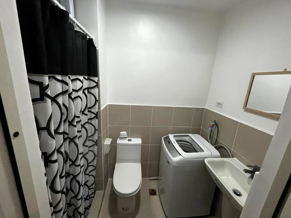 Stylish 1br @ Sm Southmall *
