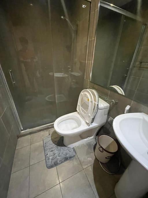 Lovely & Stylish 2br At The Gramercy Makati *