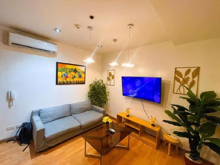 Lovely & Stylish 2br At The Gramercy Makati *