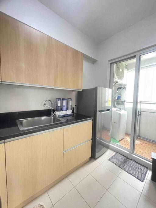 2br New In Bgc *