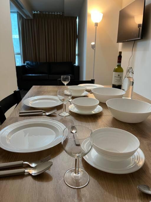Apartment Bgc Uptown Mall *