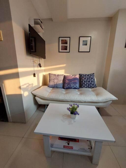 2br Loft Unit * Manila