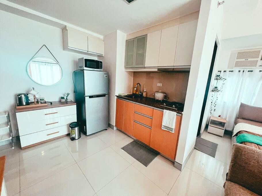 Unit Viceroy Residences Mckinley Hill Bgc *