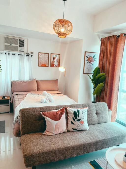 Apartment Unit Viceroy Residences Mckinley Hill Bgc Manila