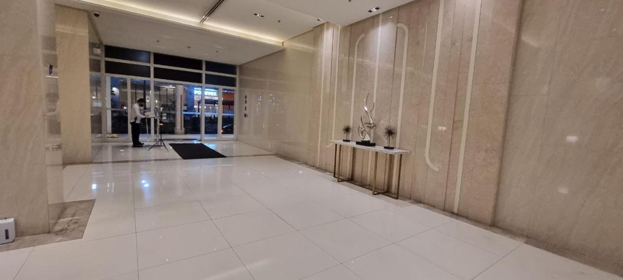 Ms Pasay 101 Newport Blvd - Airport Naia T3 Near Savoy Belmont 300mbps Netflix *