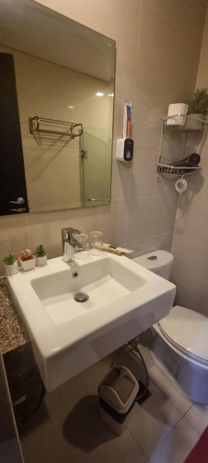 Aparthotel Ms Pasay 101 Newport Blvd - Airport Naia T3 Near Savoy Belmont 300mbps Netflix Manila