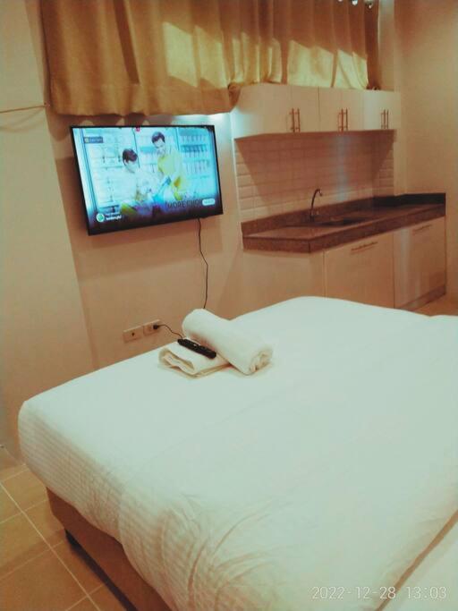 Jp Santiago Makati J201 Apartment *