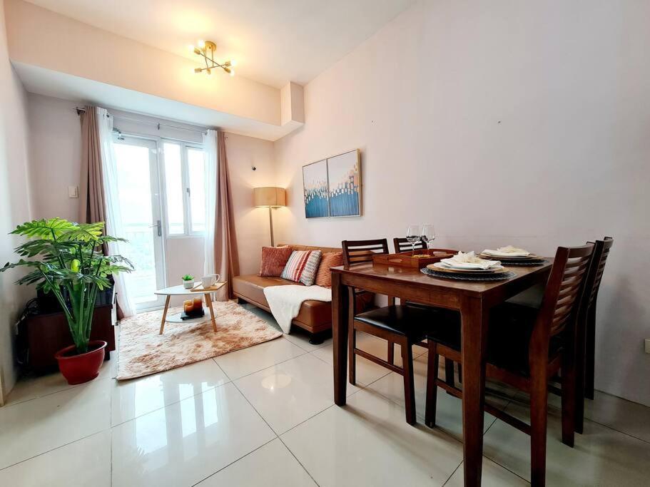 Grass Residences 2br Apartment Manila