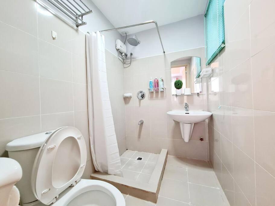Grass Residences 2br Apartment Manila