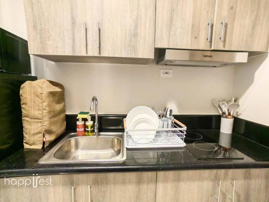 Happirest At Coast Residences, Pasay - 1 Bedroom With Balcony