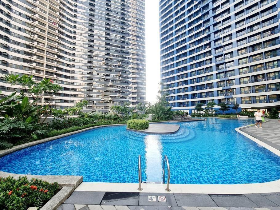 Apartment Air Residences 50th
