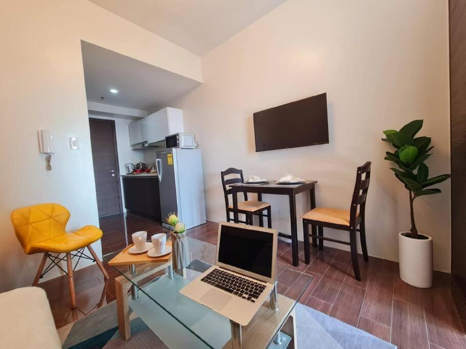Air Residences 50th * Manila
