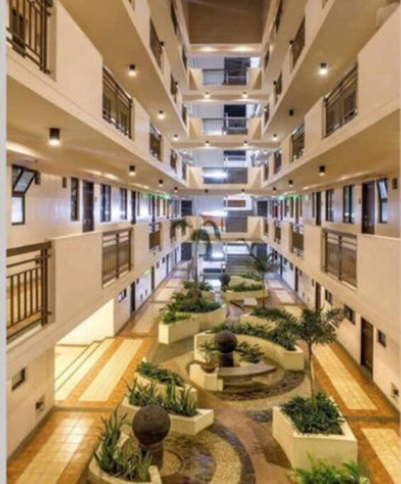 Tivoli Garden Residences - Iris Tower * Manila