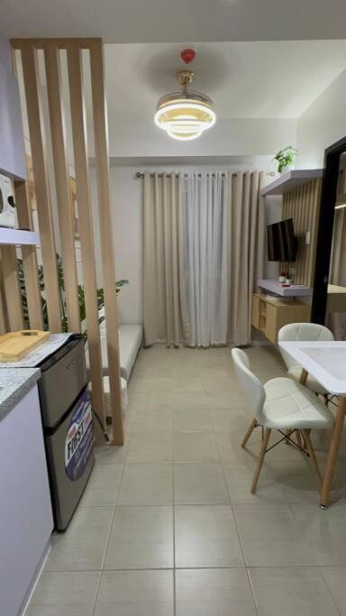 1br Unit At The Rochester Manila