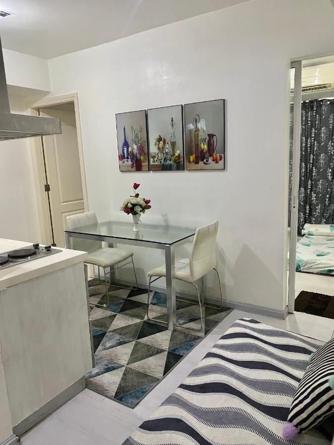 Azure Sm/city View 2 Bedrooms *