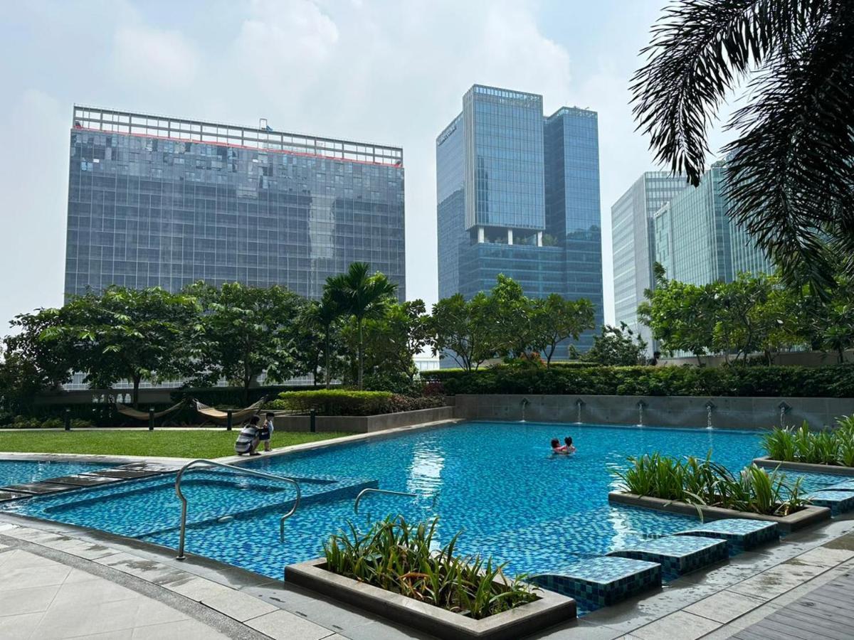 Bgc Uptown Chic & Chill Pad Apartment