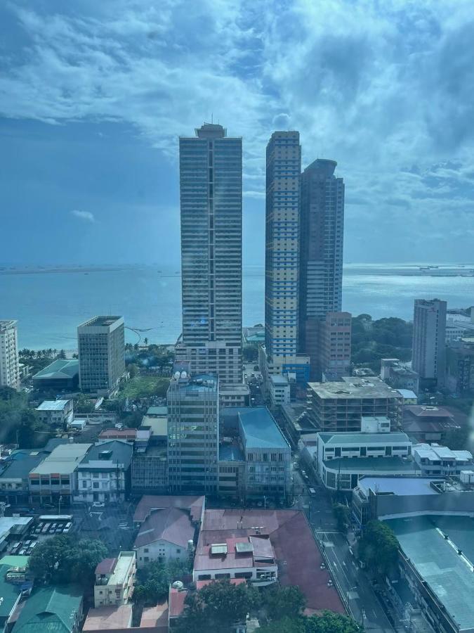 Modern Bayview In 8 Adriatico Apartment