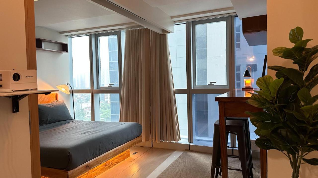 Bgc Uptown Chic & Chill Pad *
