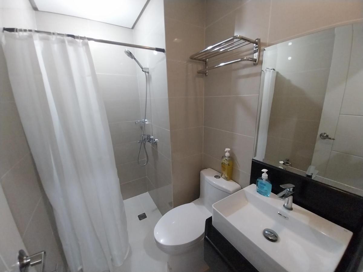 Apartment Alps At 150 Newport Blvd Near T3 *