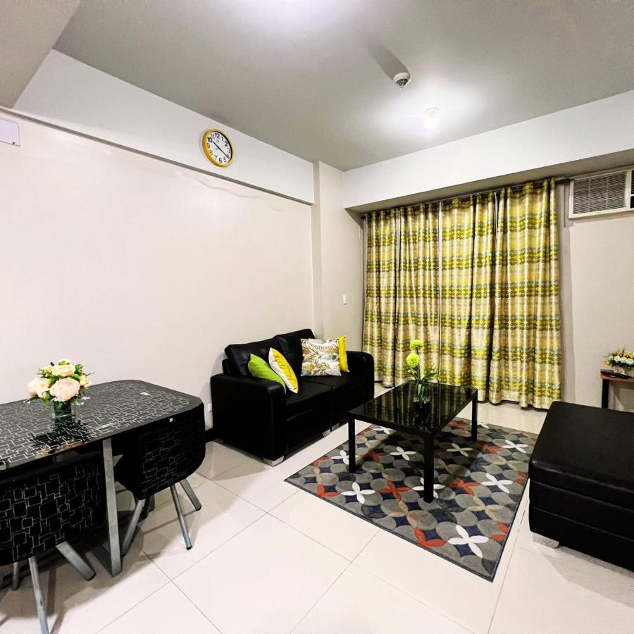 Manhattan Heights Towerb In Araneta Cubao 5mins Walk To Smart Araneta Aparthotel *
