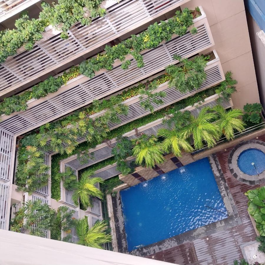 Alps At 150 Newport Blvd Near T3 *