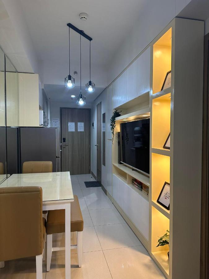 Mel And Rose Place In S Residences Tower 1 Moa Manila
