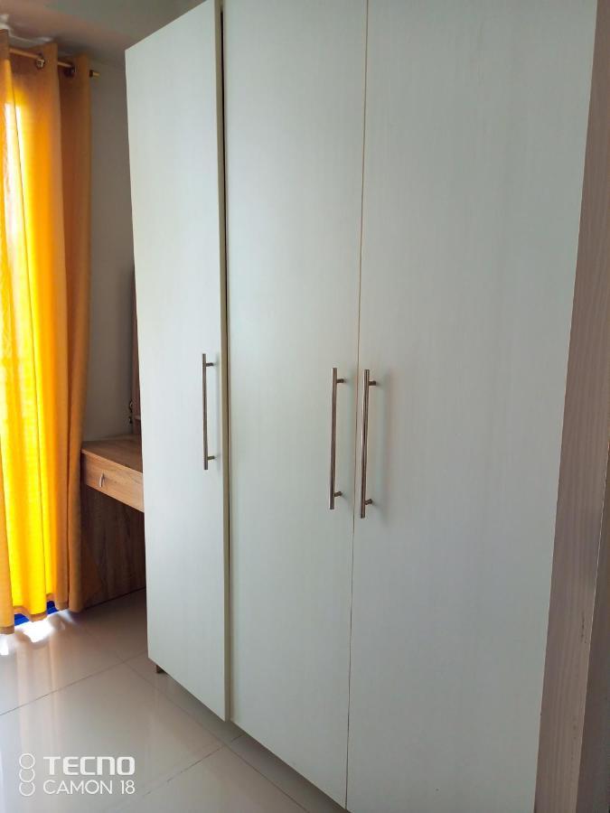 Kleinyohan's Condotel Apartment