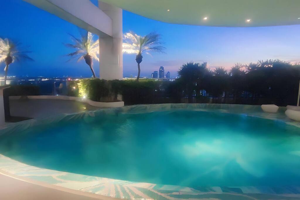 Aveline Modern Amenity View Acqua Private Residences Near Rockwell Makati Apartment *
