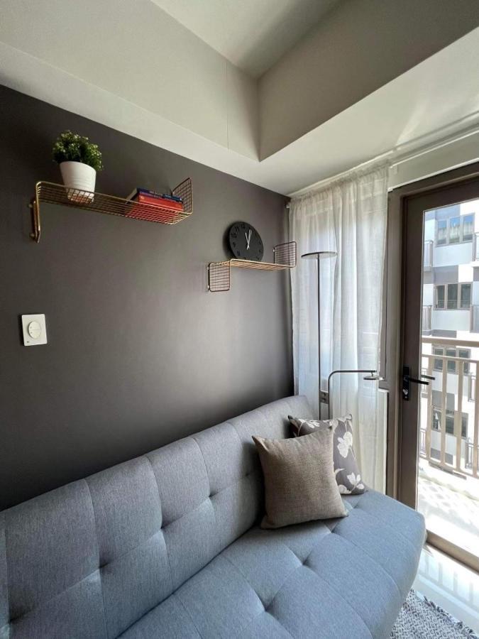 Brandnew European Design Flat In Moa Pasay Complex Apartment *