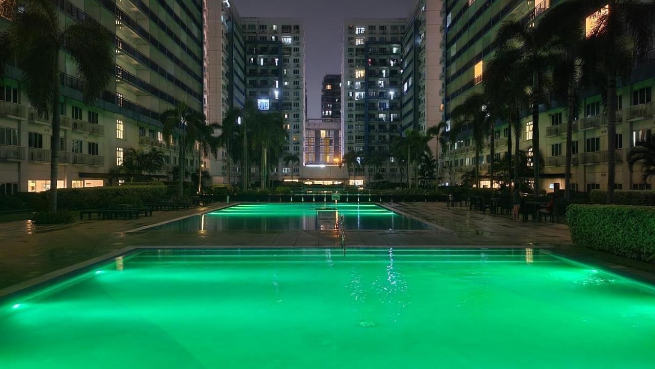 Apartment The New At Sea Residences