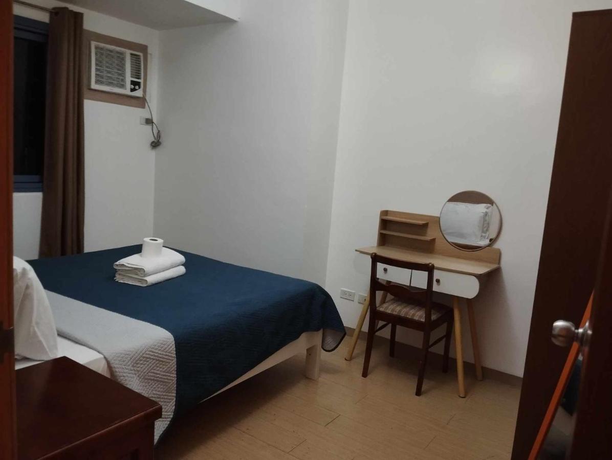 Aparthotel Snugglepod Condotel - Grand Riviera Suites, Us Embassy Manila, Roxas Blvd