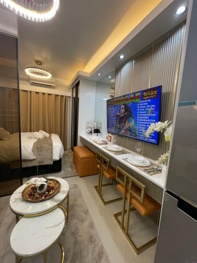 Apartment Yassi's At Moa Manila