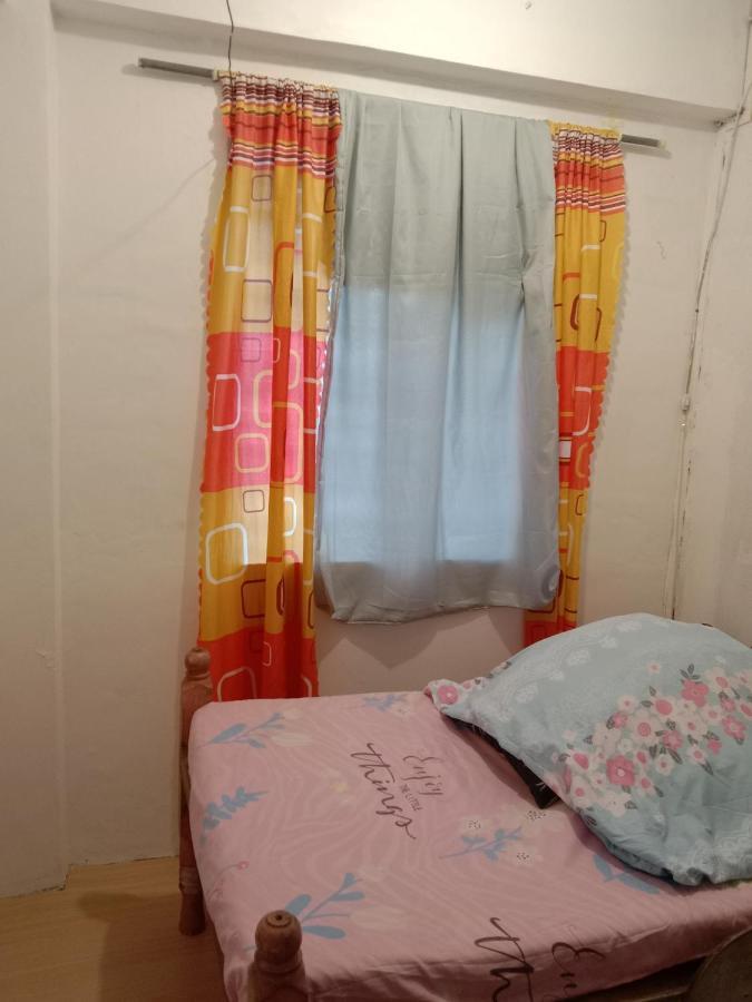 Pinoy Staycation Apartment *
