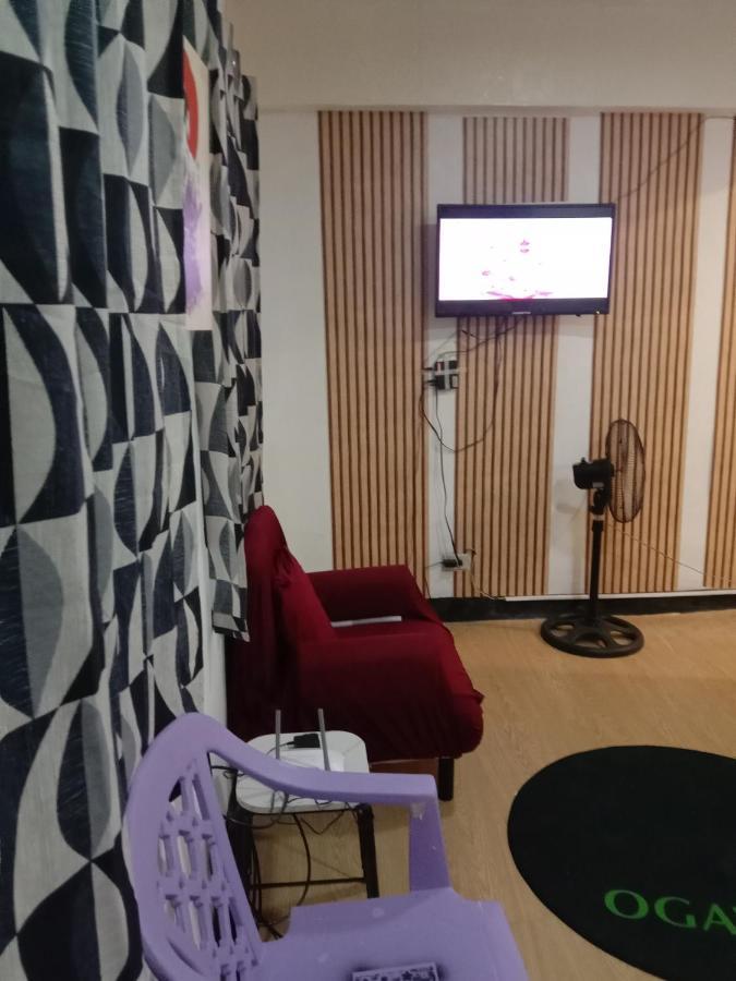 Apartment Pinoy Staycation *