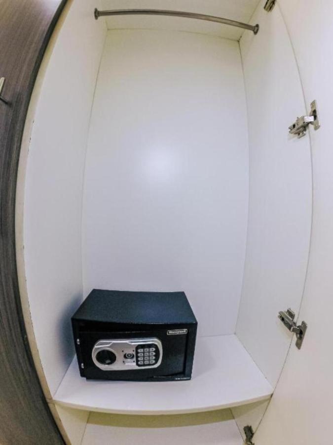 60 Percent Off Deluxe Ocean View Free Pool And Free Sauna Access Included Perfect Location Near Us Embassy, Naia, Makati, Bgc, Mall Of Asia, And Chinatown Dont Miss Out Book Now And Save Updated Price 2025 Hotel Manila